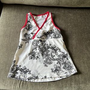 LuluLemon top XS